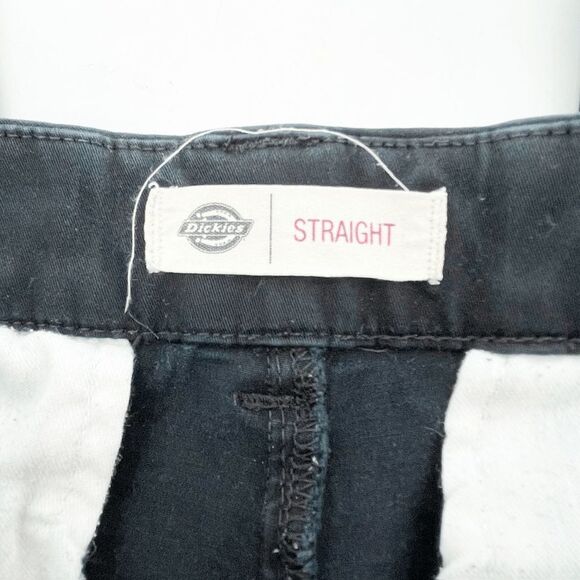 Dickies Women's Dark Wash Straight Leg Denim Jeans Slash Pockets Size 6R - Picture 3 of 4